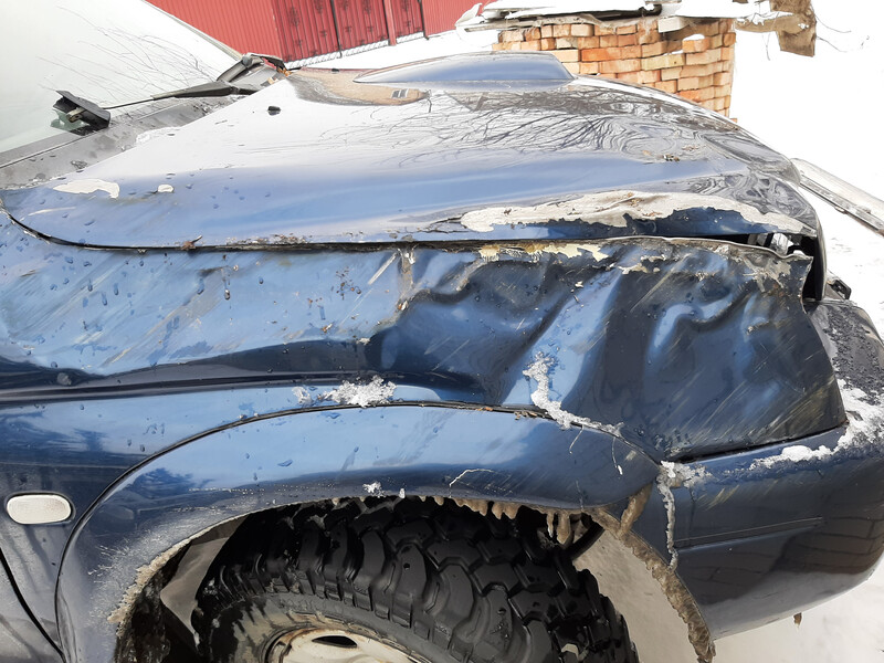 Правое переднее крыло Mitsubishi L 200  2005 2.4 Дизель Фастов