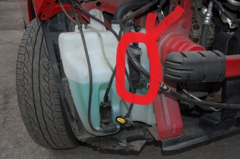 Насос електроомивача Nissan Micra K12  2006 хетчбек 1.4 Бензин 