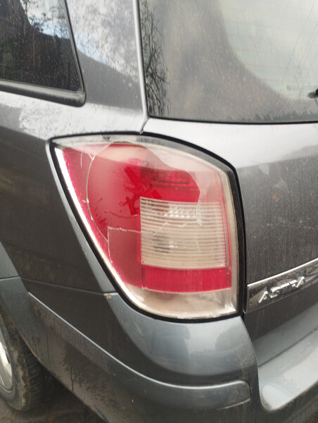 Фонарь задний левый Opel Astra  2007 универсал 1.9 Дизель Коломыя