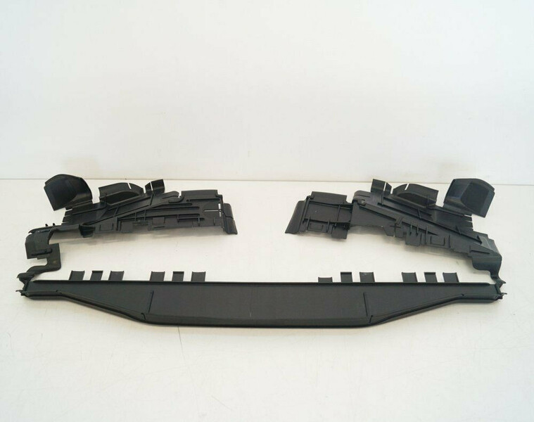 Диффузор A2125052930   Mercedes E-Class