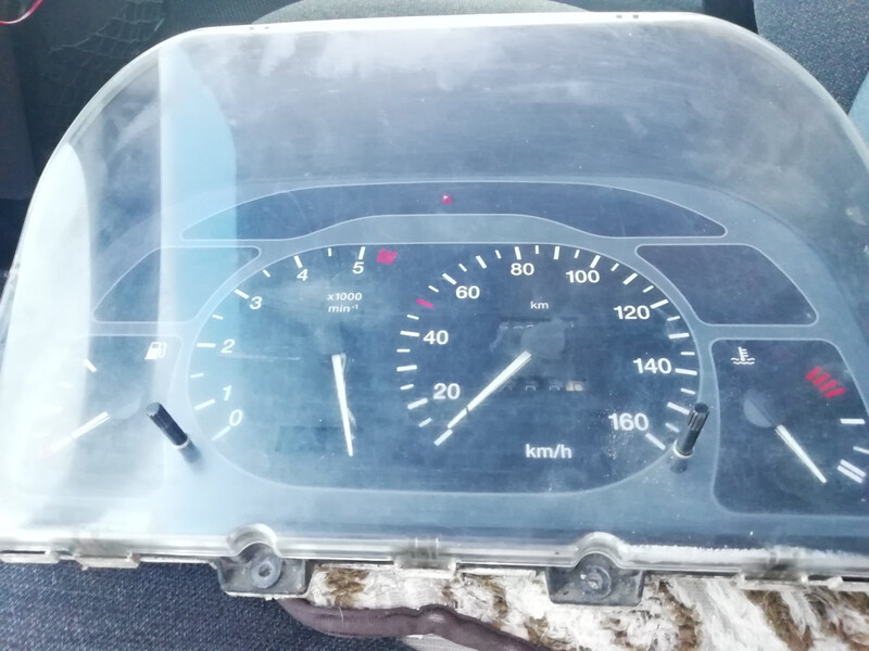 Щиток приборов Renault Master  1999 2.8 Дизель Днепр
