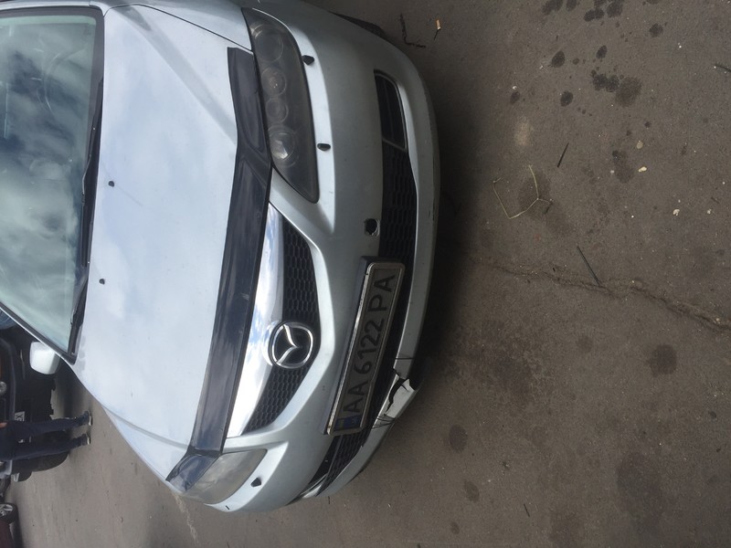 Бампер передний Mazda 6 2006 г.  2.0 л бензин Киев