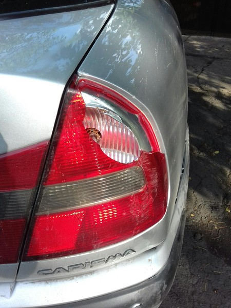 Фонарь задний правый, наружный Mitsubishi Carisma  2003 хэтчбек 1.6 Бензин Днепропетровск