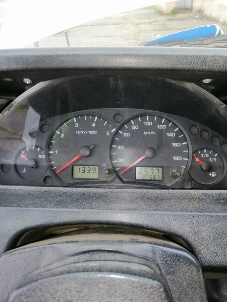 Панель приборов Ford Transit 2005 г.  2.4 л дизель Мелитополь