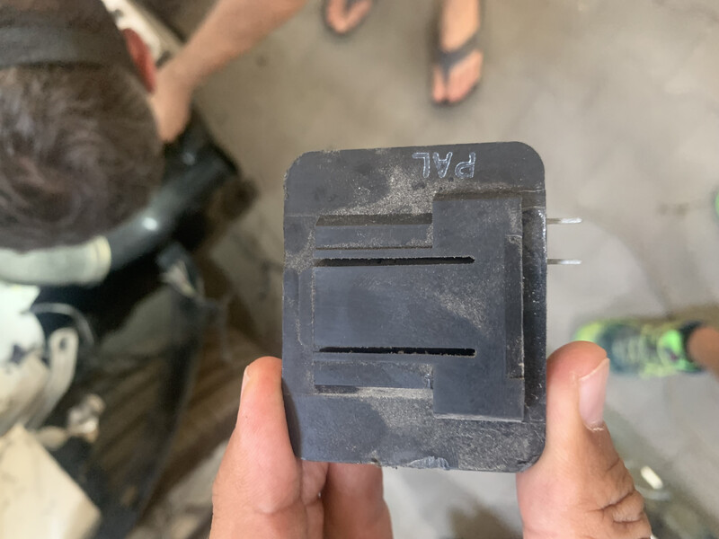 Реле сигнала Infiniti QX50  2019 2.0 Бензин Одесса