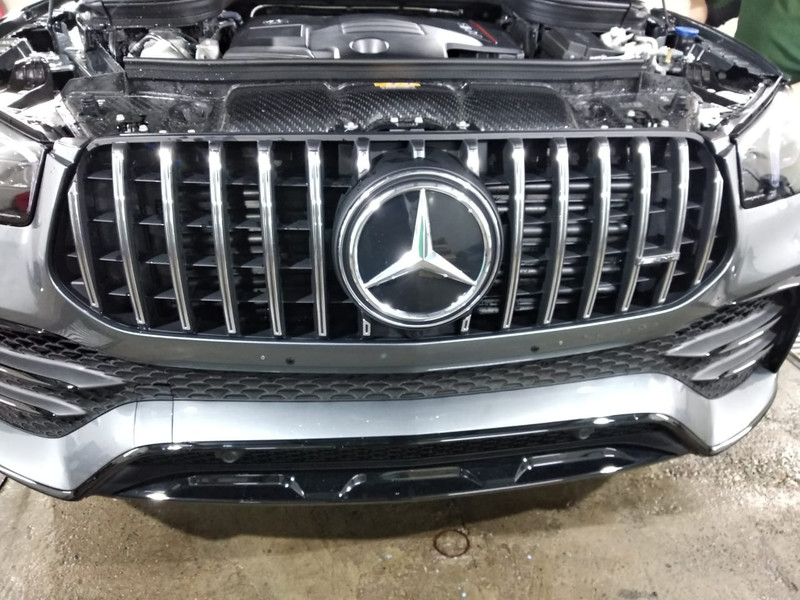 Решетка радиатора amg Mercedes-Benz GLS-Class  2019 5.0 Бензин Киев