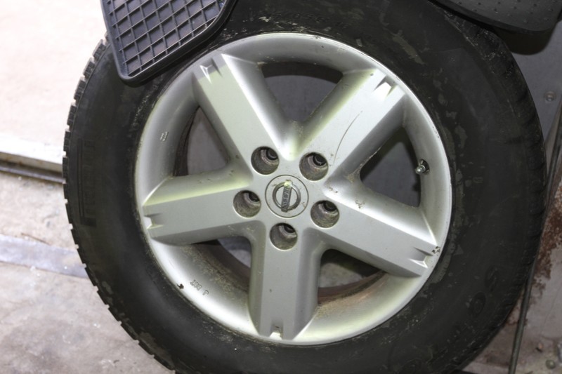 Диск легкосплавный Nissan X-Trail T30 2004 г.  Ровно