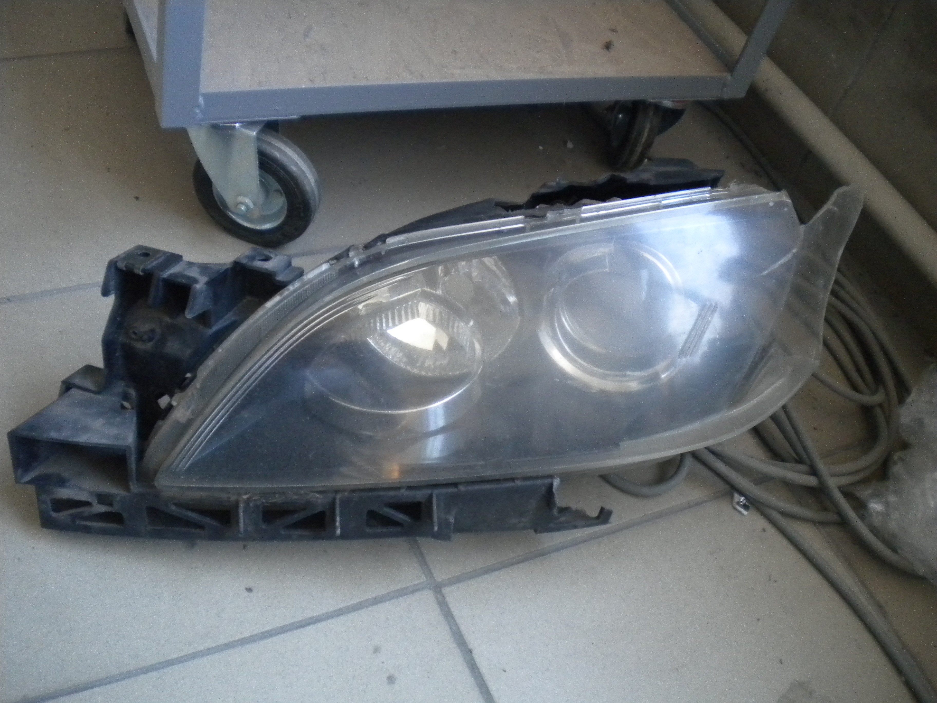 Блок фара Mazda 3 BK  2007 1.6 Бензин Киев