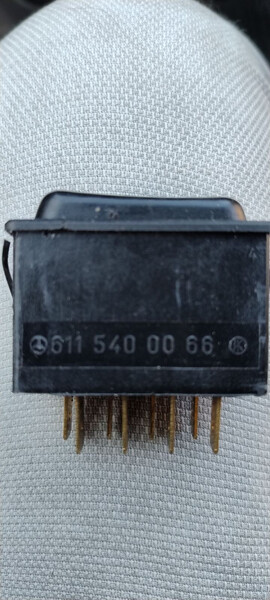 Переключатель печки Mercedes Sprinter универсал 2011 г.