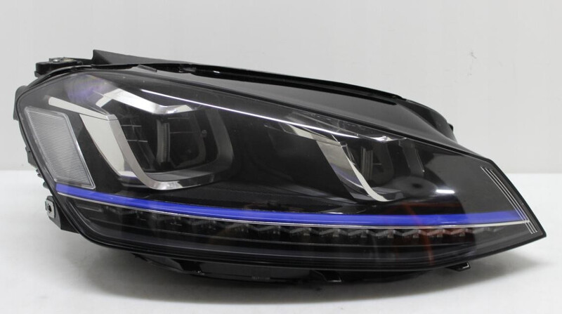 Фара права led без блоків Volkswagen e-Golf хэтчбек 2015 г.  2.0 л гибрид Черновцы