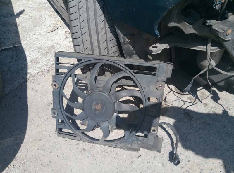 Вентилятор сименс BMW 5 Series 525 1999 2.5 Бензин Краматорск