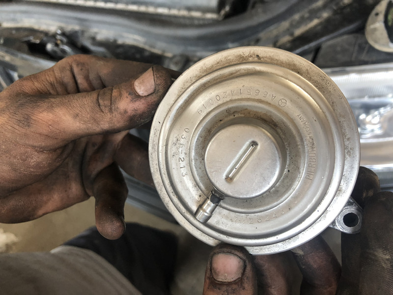 Клапан EGR Jeep Grand Cherokee  2004 2.7 Дизель Полтава