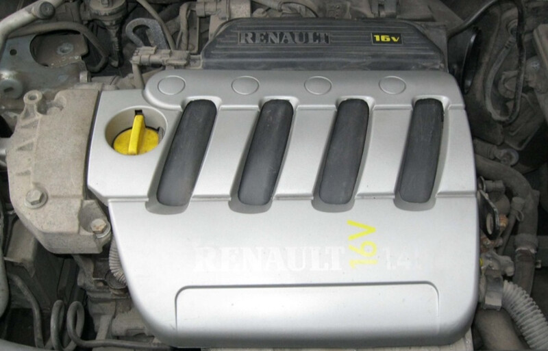 Декоративная крышка двигателя Renault Megane 3  2009 универсал 1.4 Бензин Харьков