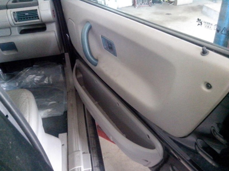 Карта пер правой двери Land Rover Freelander  2000 2.0 Дизель 