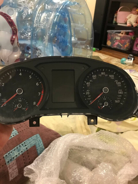 Приборная панель 5C6920976D   Volkswagen Jetta