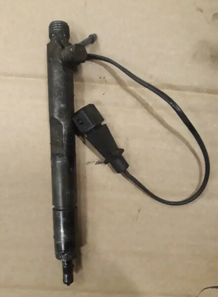 Керуюча форсунка з фішкою Land Rover Freelander  1999 2.0 Дизель Вараш