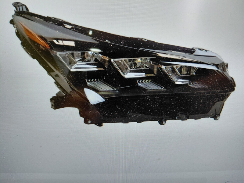 Фара права rhd Lexus NX 2015 г.  2.5 л бензин Сумы