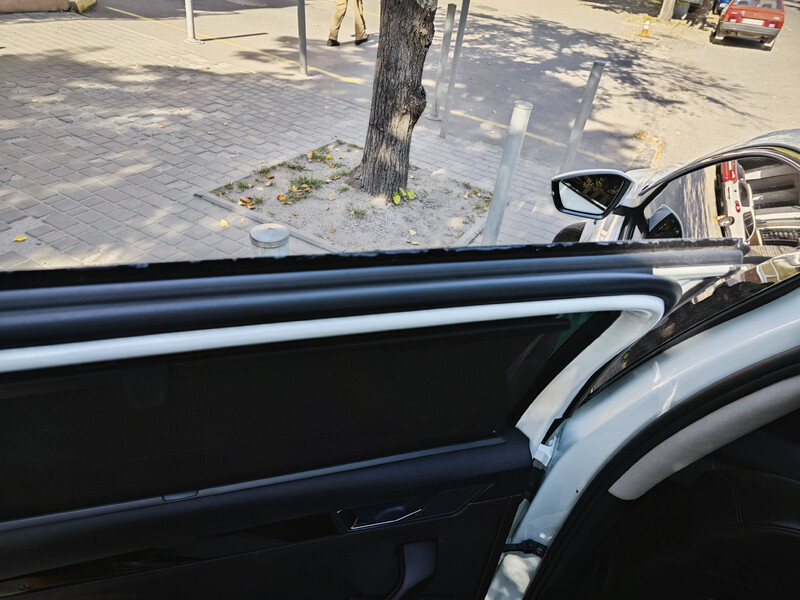Уплотнитель задней двери Skoda Superb 3 универсал 2018 г.  2.0 л дизель Днепр
