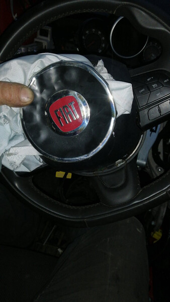 Подушка в руль Fiat 500X  2015 хэтчбек 2.4 Бензин Киев