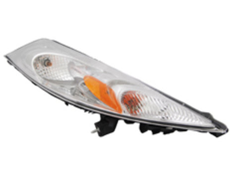 Фары верхние левая и правая Nissan Juke F15 2012 хэтчбек 1.6 Бензин Киев