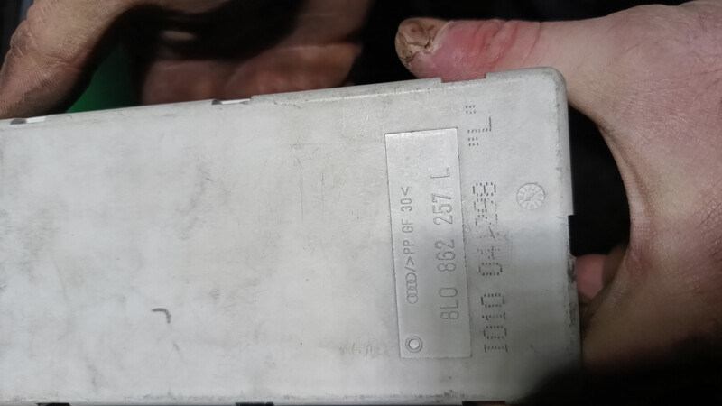 Вакуумный насос центрального замка Audi A4 B5 1998 