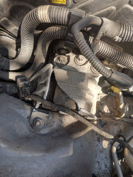 Подушка двигуна Opel Vectra C  2007 універсал 19.0 Дизель Нововолинськ