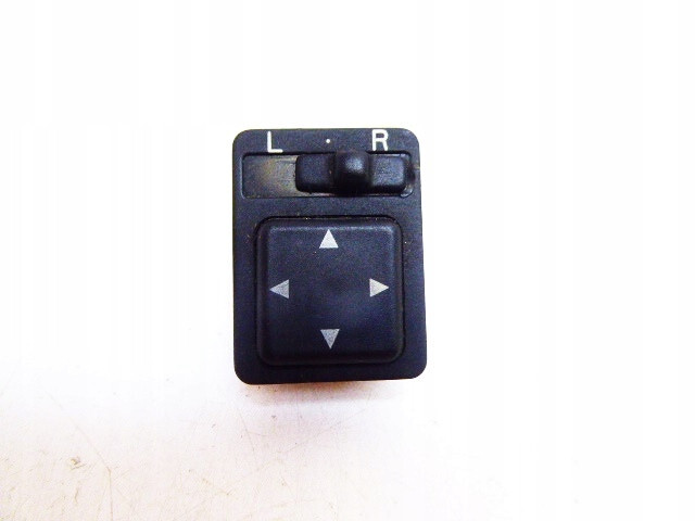 Переключатель зеркал Toyota Avensis  1998 1.8 Бензин Киев