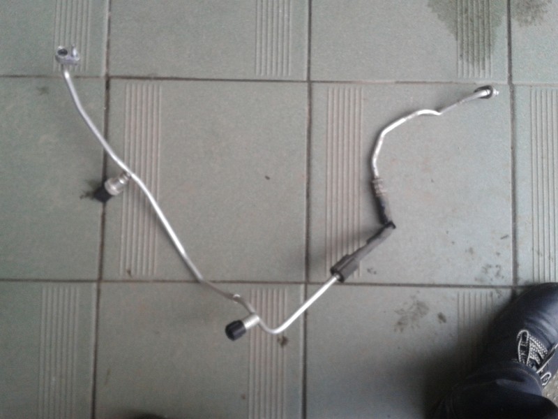 Трубка кондиціонера 5Q0 820 741C   Audi A3, Audi S3, Skoda Octavia, Volkswagen Golf