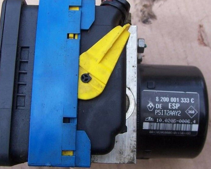 Блок ABS Renault Laguna 2  2001 універсал 1.8 Бензин 