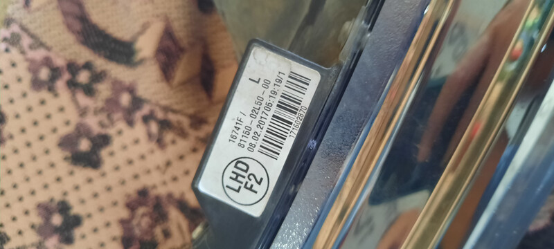 Скло фари ліве Toyota Corolla  2017 1.3 Бензин 