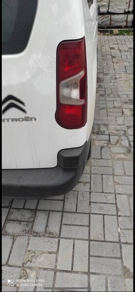 Ліхтар задній лівий Citroen Berlingo  2019 універсал 1.6 Дизель 