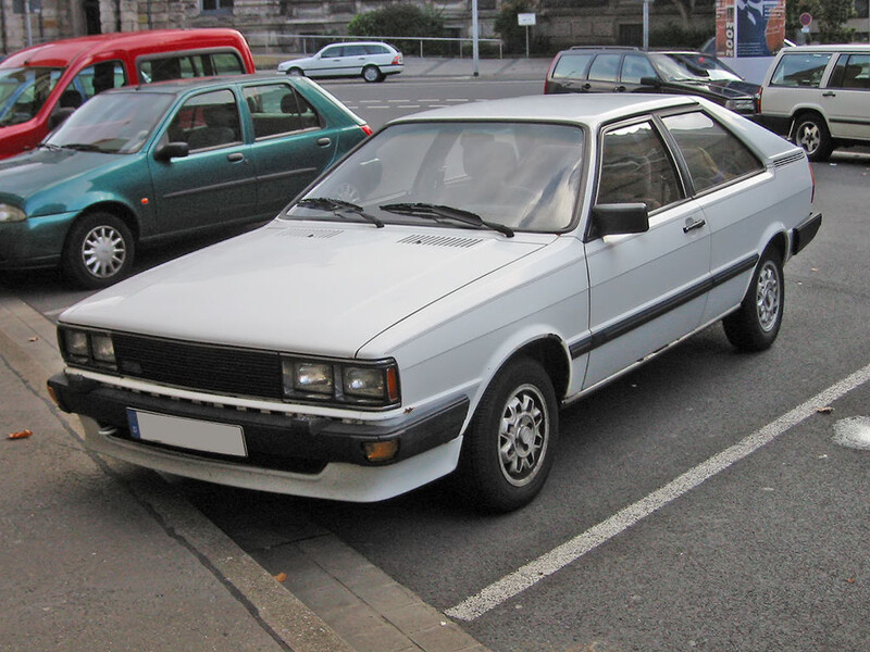 Фари передні Audi Coupe  1982 хетчбек 2.0 Бензин Могилів-Подільський