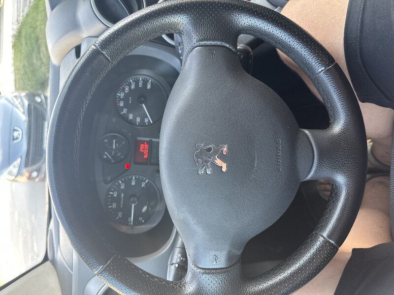 Подушка аірбег Peugeot Partner  2010 1.6 Дизель Бережаны