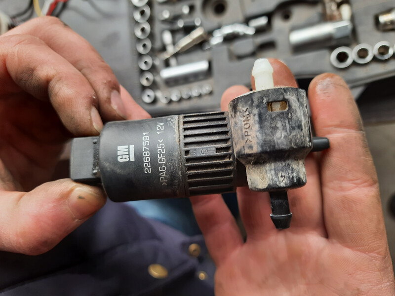 Насос омывателя лобового стекла Suzuki Grand Vitara  2006 универсал 36.0 Бензин Запорожье