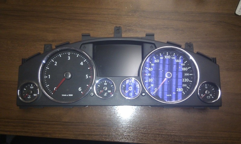 Панель приборов 7L6920885J   Volkswagen Touareg