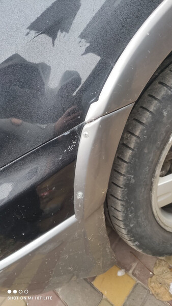 Расширитель крыла Mitsubishi Outlander  2006 2.4 Бензин 