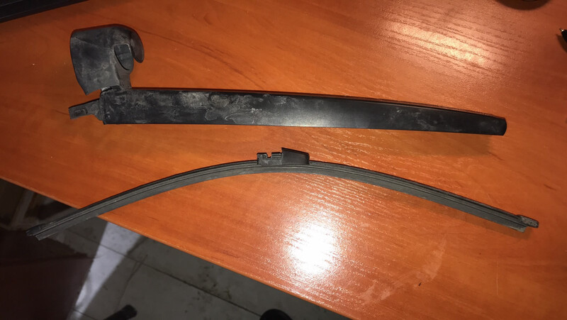 Механізм склоочисника Volkswagen Caddy 3  2013 універсал 1.9 Дизель 