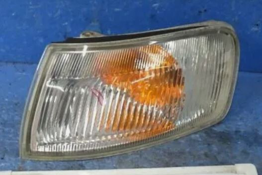Указатель поворота Honda Shuttle  1997 