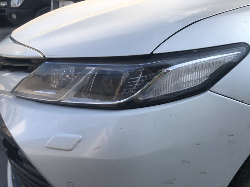 Фара передняя 81145-33D70   Toyota Camry