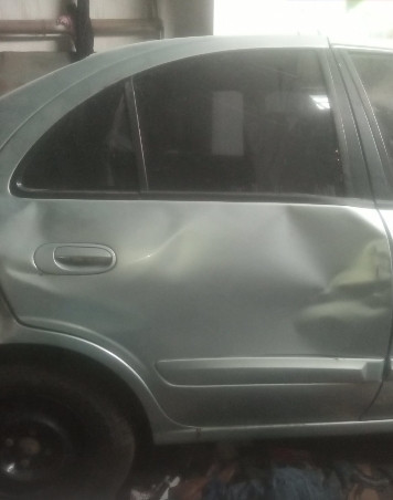 Задняя правая дверь Nissan Almera Classic  2006 1.6 Бензин Днепр