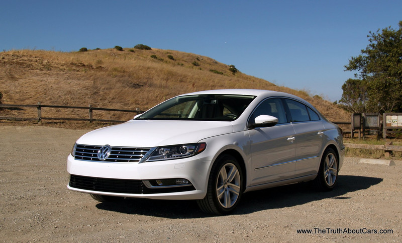 Решетка бампера центральная Volkswagen Passat CC  2013 2.0 Бензин Луцк