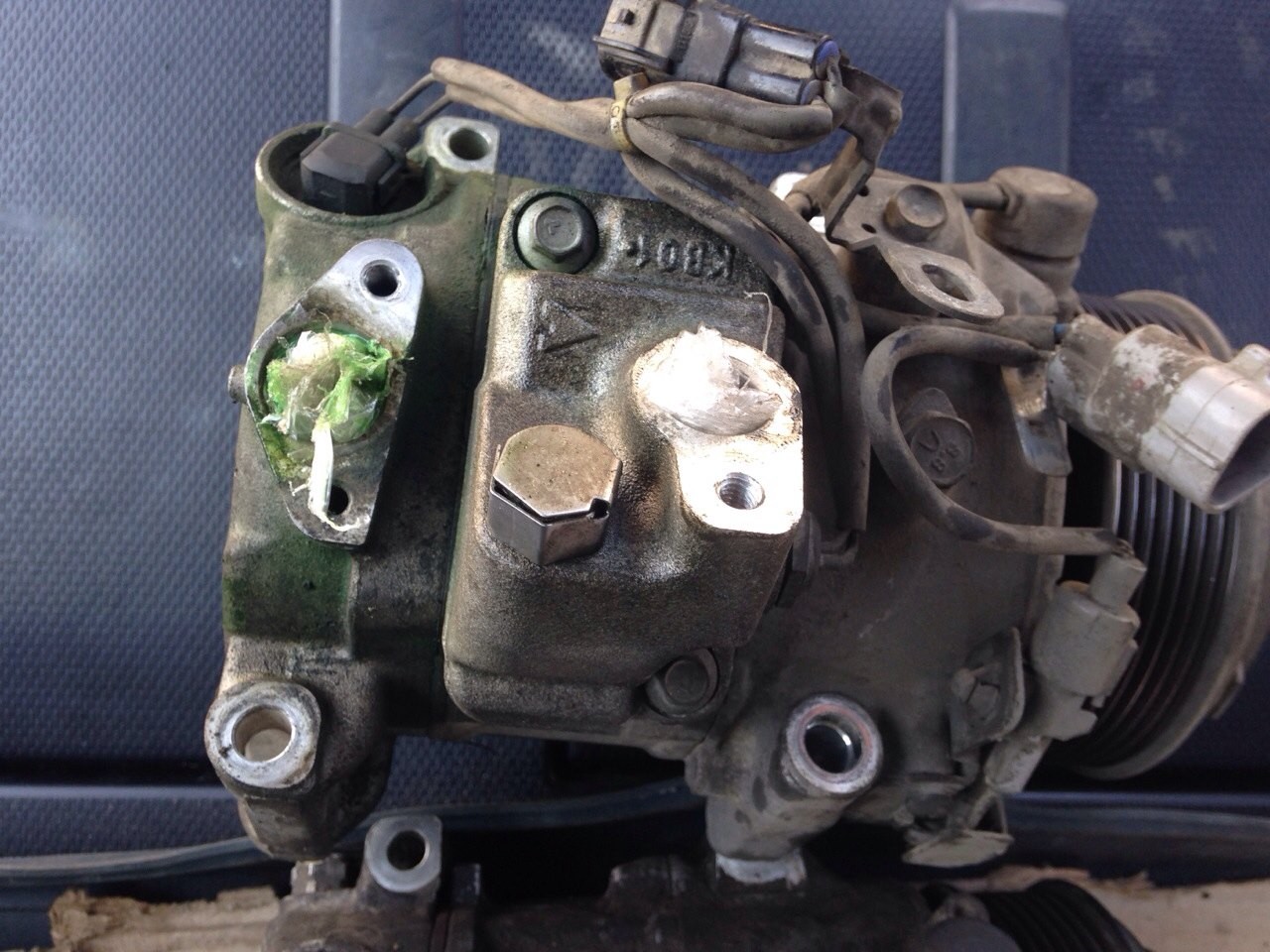 Компресор кондиціонера 447260-1225   Lexus ES