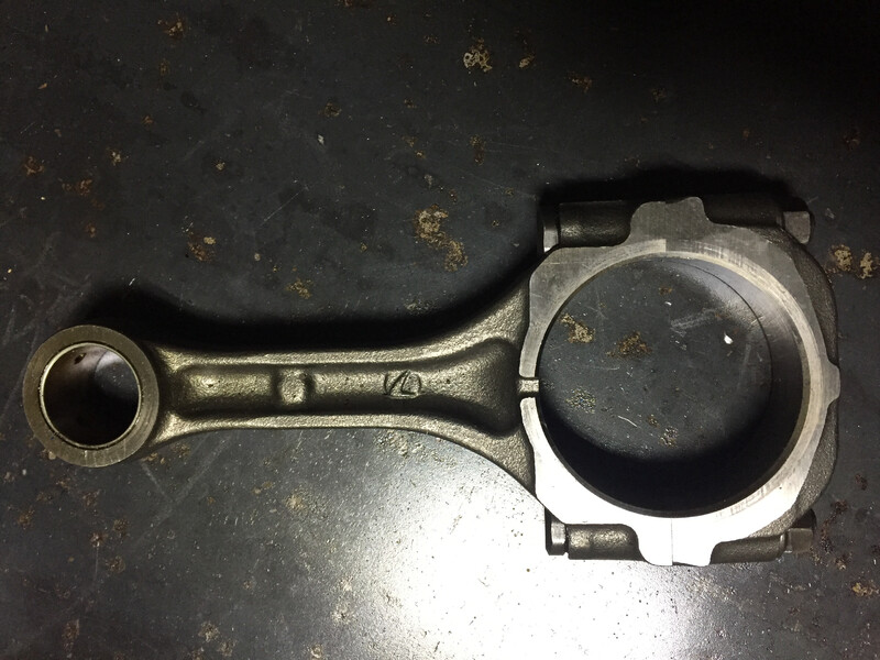 Шатун Subaru Forester 2.0 XT 2005 хэтчбек 2.0 Бензин Киев