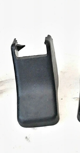 Заглушка водительского сиденья задний Toyota Venza  2011 універсал 2.7 Бензин 