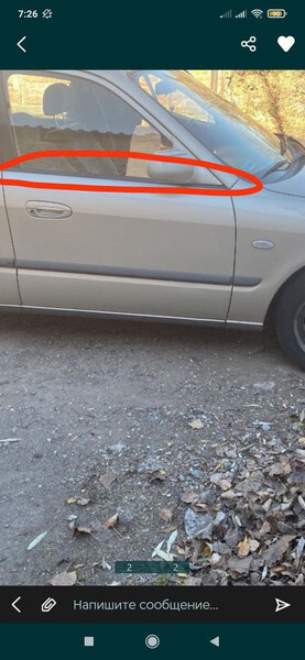 Молдинги скла 4 шт Mazda 626  2000 универсал 1.6 Бензин 