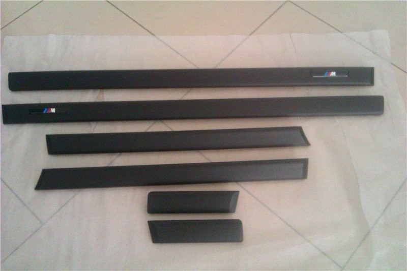 М молдингы на седан е36 BMW 3 Series E36  1996 2.8 Бензин Черкассы