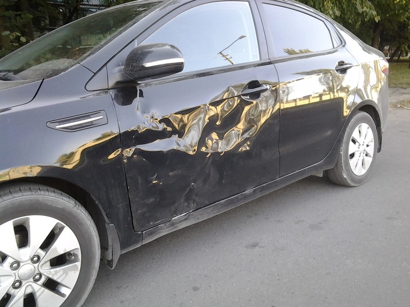 Дверь перед лев Kia Rio 3 2013 г.  1.6 л бензин Краматорск