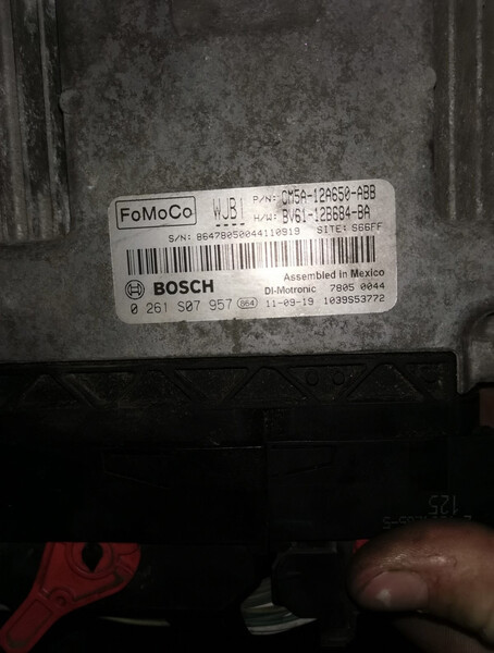 Электронный блок управления двигателем CM5Z-12A650-ABB   Ford Focus