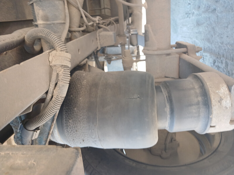 Пневмоподушка Iveco Daily  2013 2.2 Дизель 