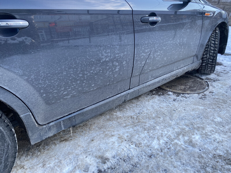 Пластикові порогі Ford Mondeo 4  2009 универсал 1.8 Дизель Ровно